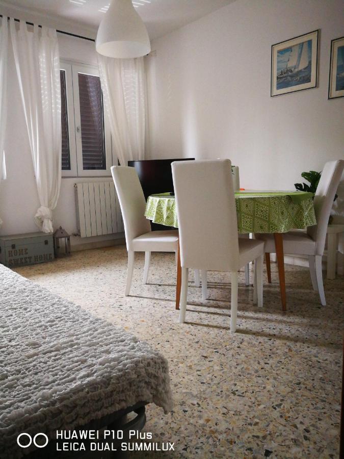 Villa Galilei Rooms Pisa Exteriör bild